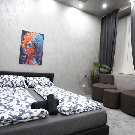 Family Studio In Akh Area Viena Exterior foto
